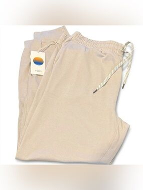 Vuori NWT Women’s Performance Joggers